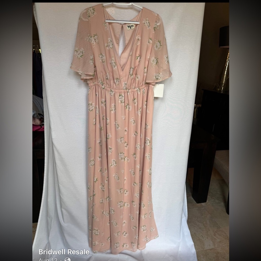 show me your mumu floral maxi dress 2x